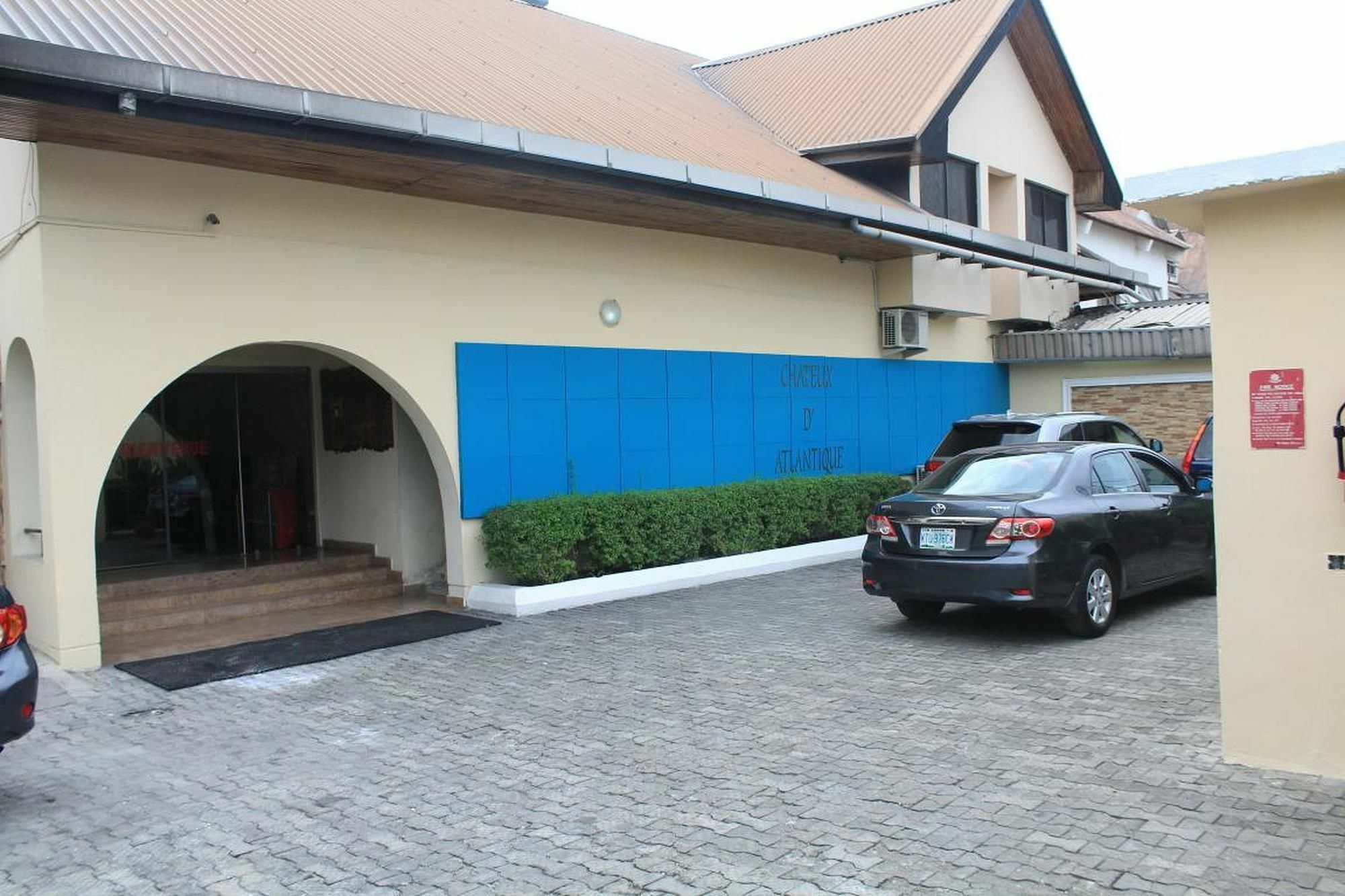 Chateux De Atlantique Hotel Aliayabiagba Exterior photo