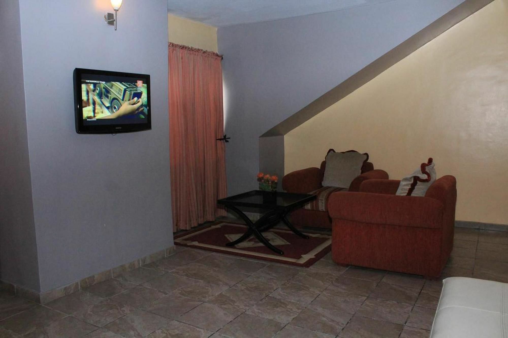 Chateux De Atlantique Hotel Aliayabiagba Exterior photo